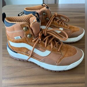 Vans High-Top Sneakers in Tan and White